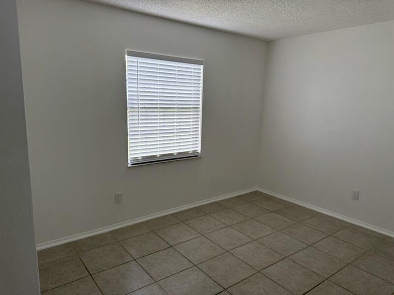 PORT ST LUCIE SECTION 52 - Residential Lease