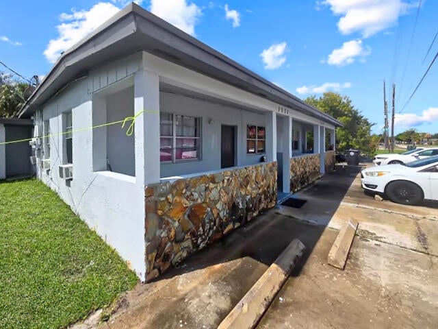 1111 N 21ST Street