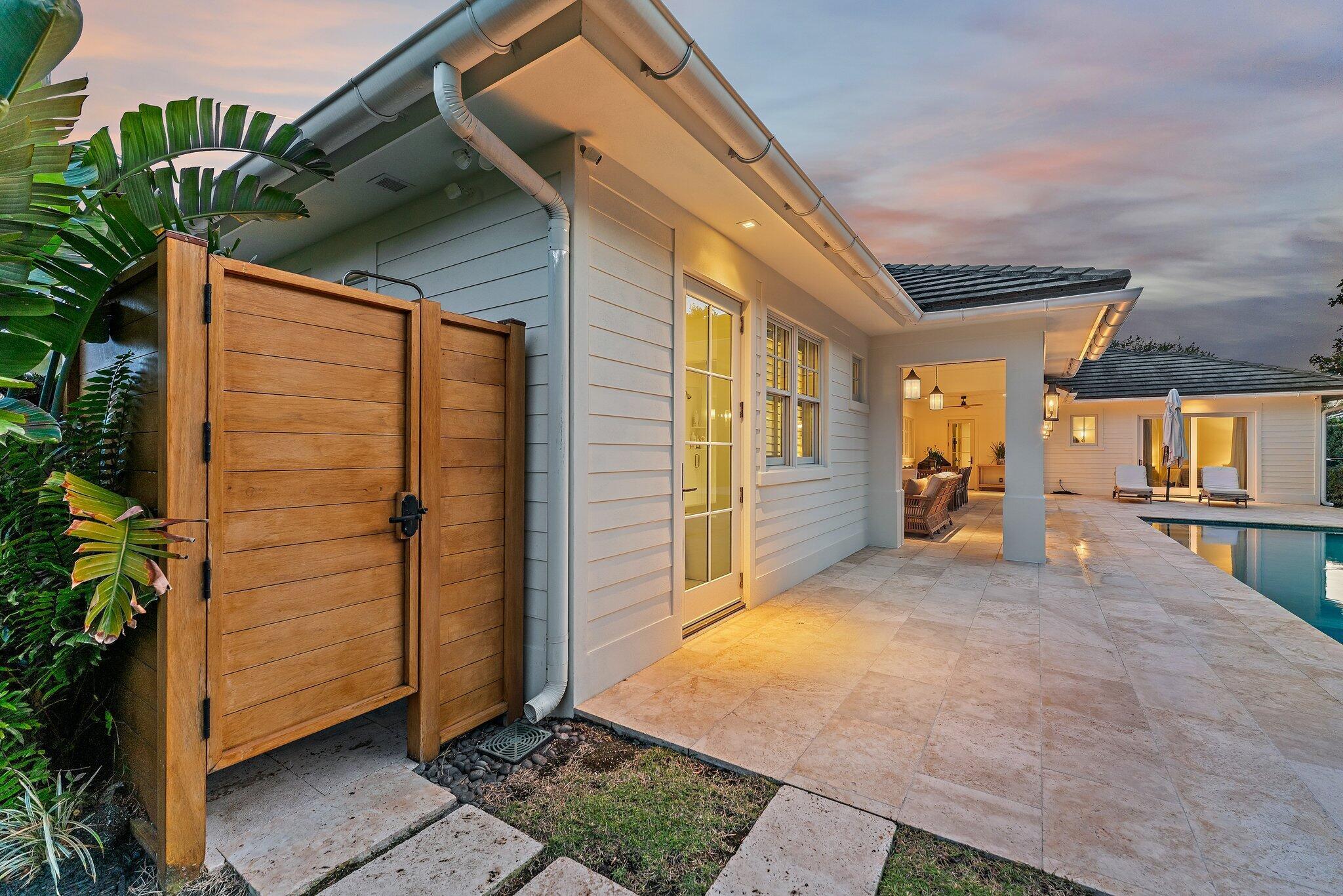 HIDDEN KEY - Residential