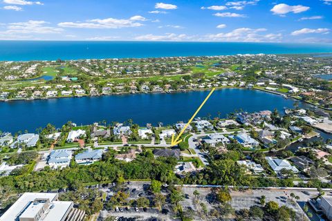 11763 Lake Shore Place North Palm Beach FL 33408