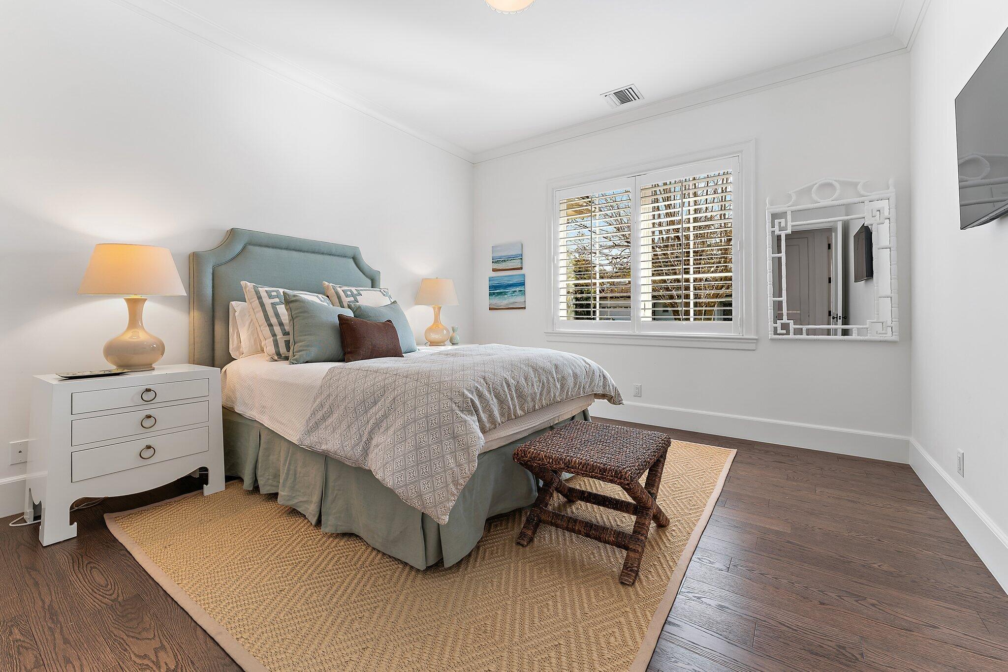 HIDDEN KEY - Residential