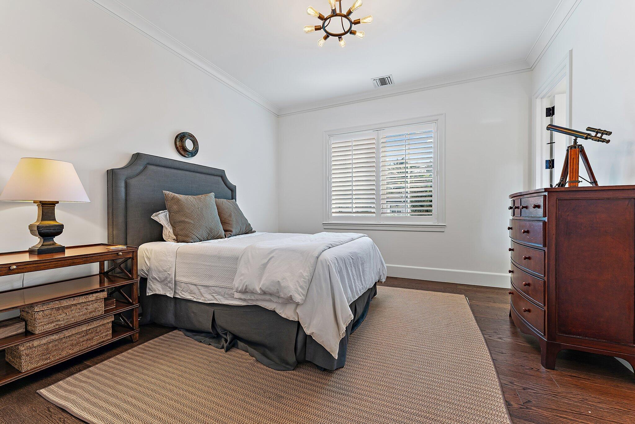 HIDDEN KEY - Residential