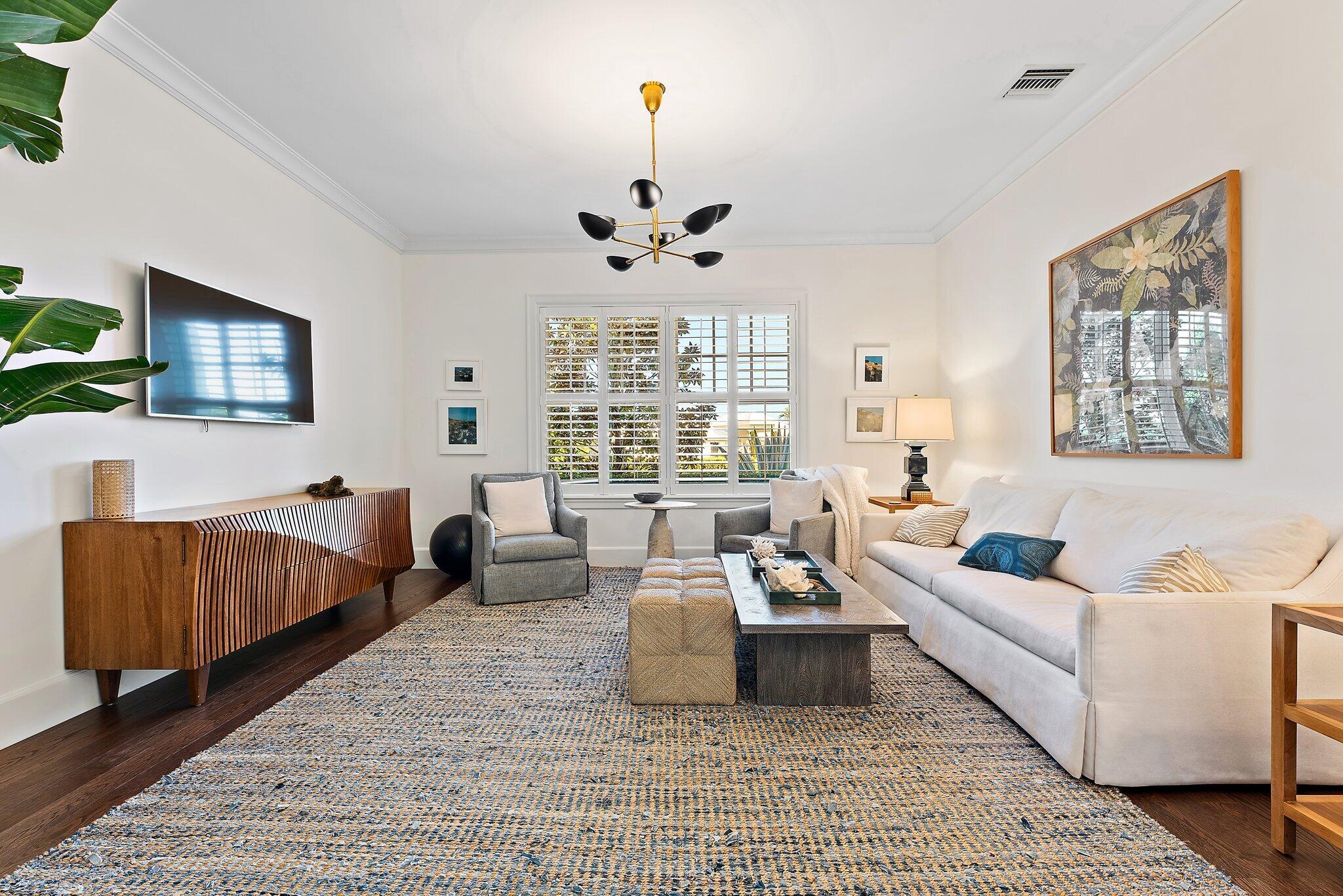 HIDDEN KEY - Residential