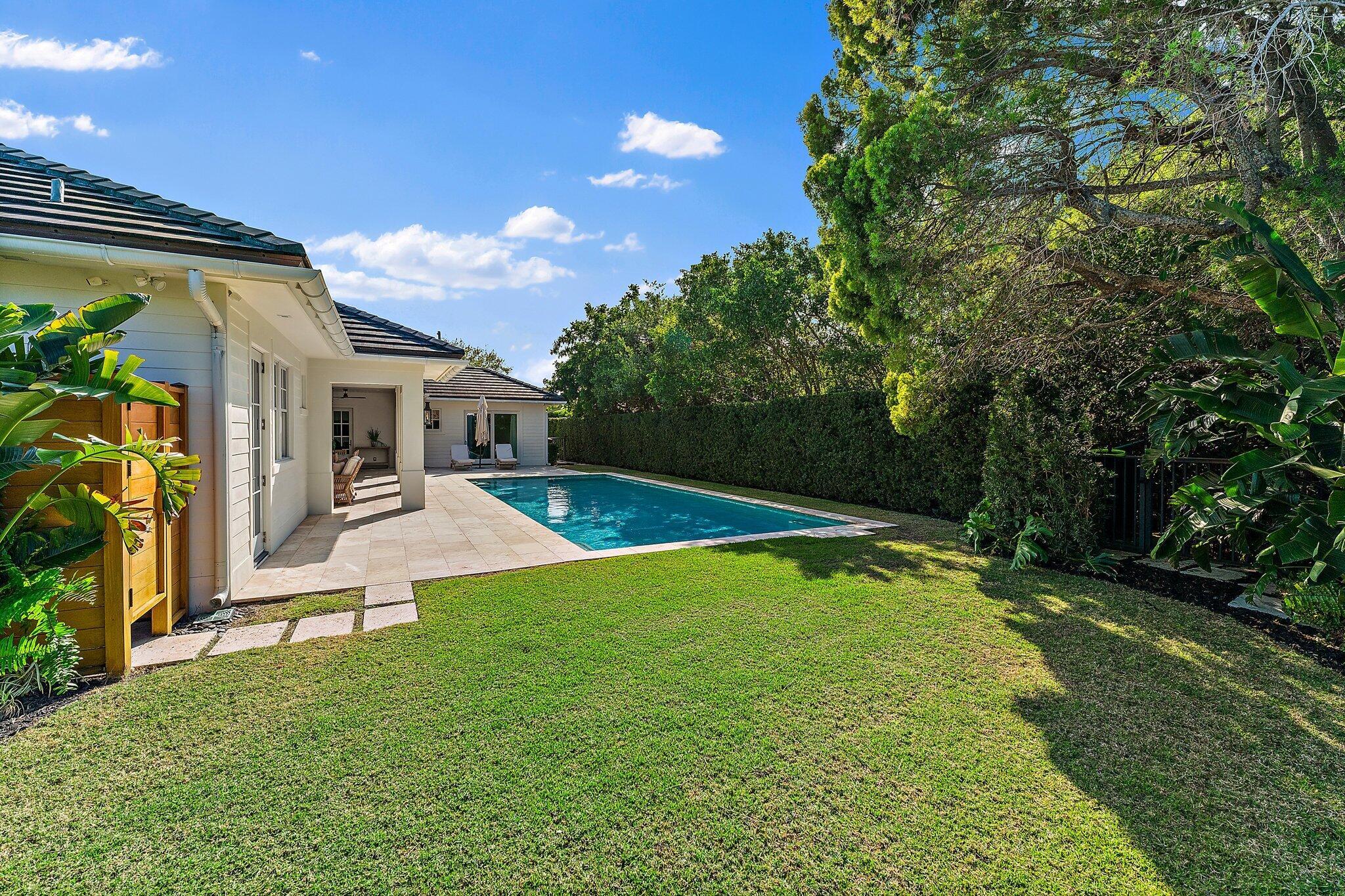 HIDDEN KEY - Residential