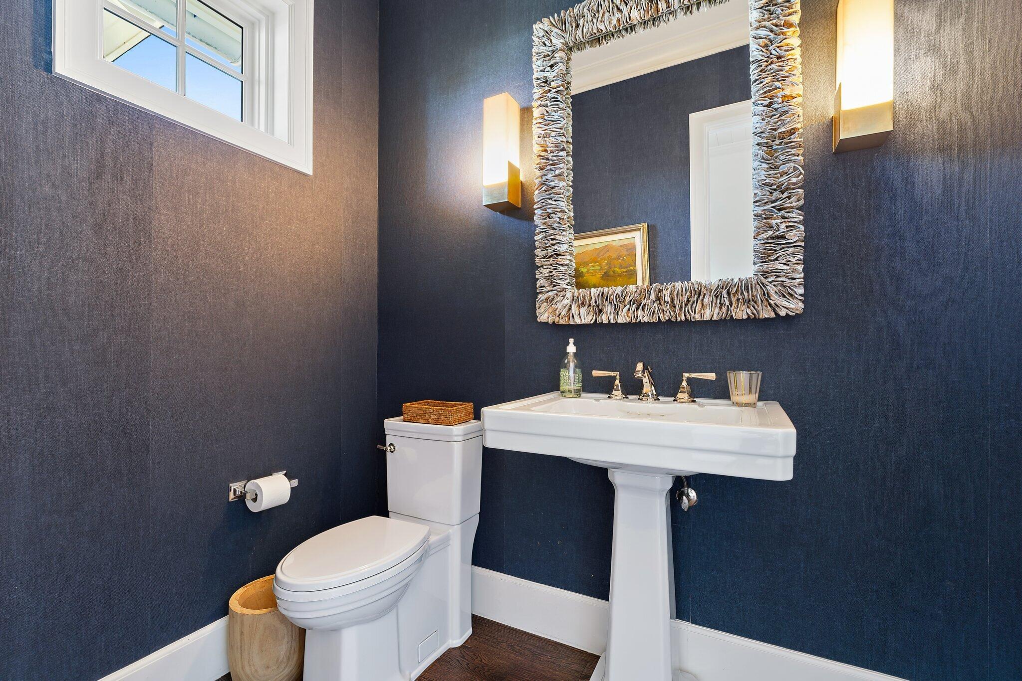 HIDDEN KEY - Residential