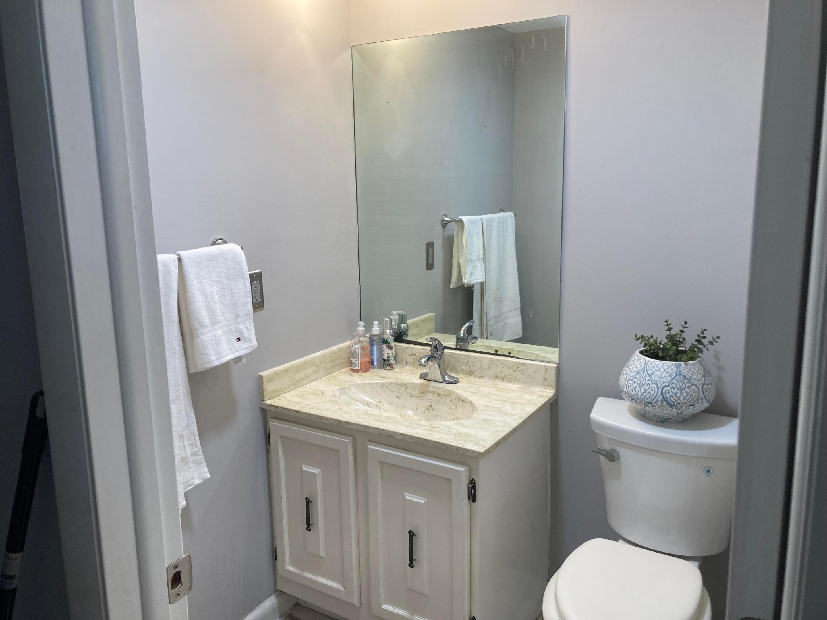 RIVERBEND CONDO - Residential