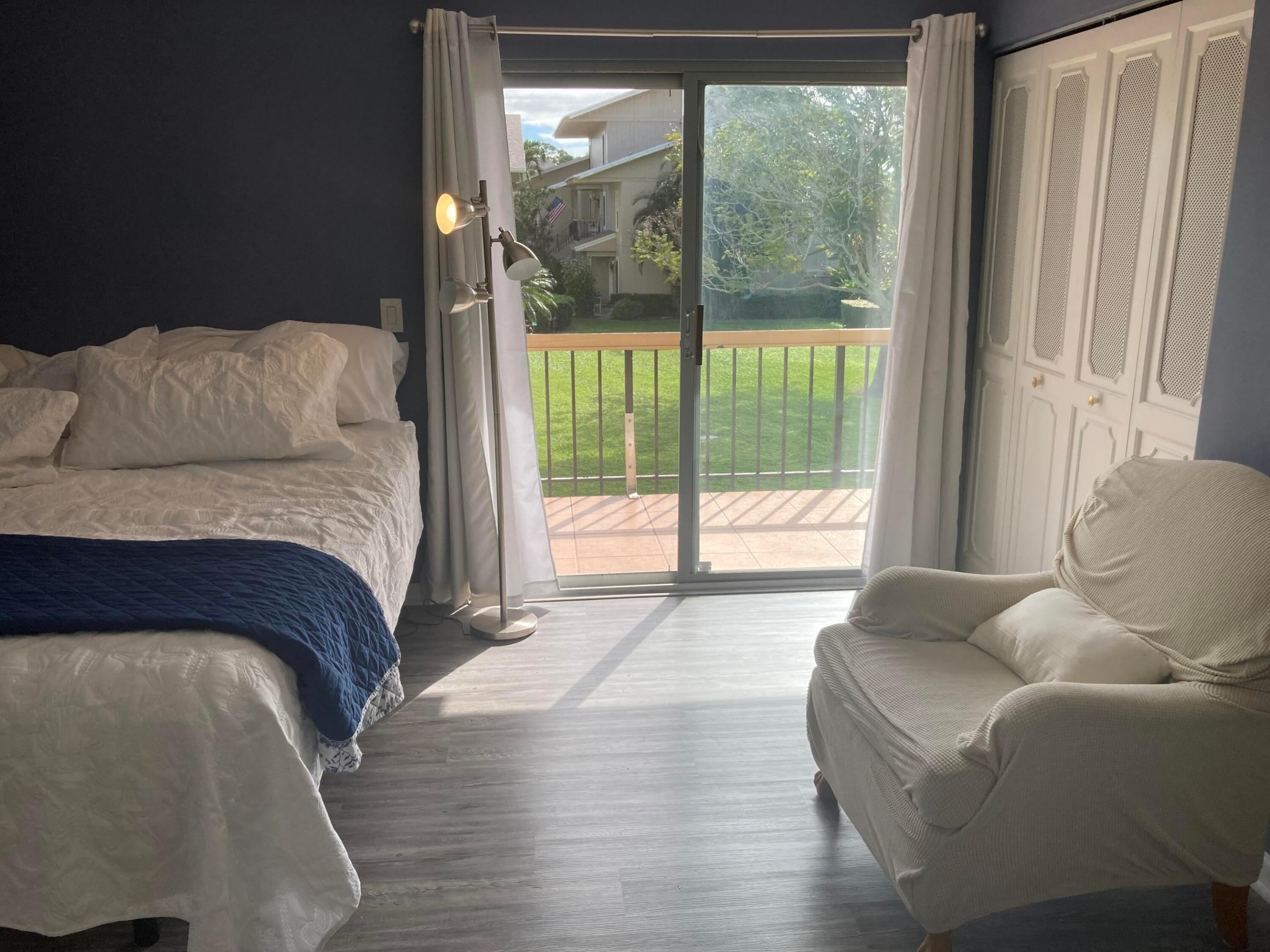 RIVERBEND CONDO - Residential