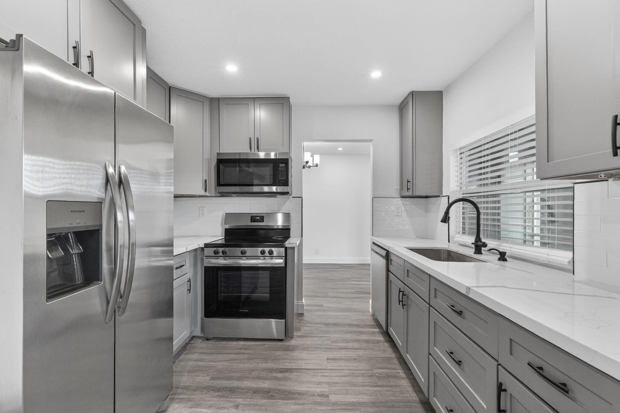 MAINLANDS OF TAMARAC LAKE - Residential