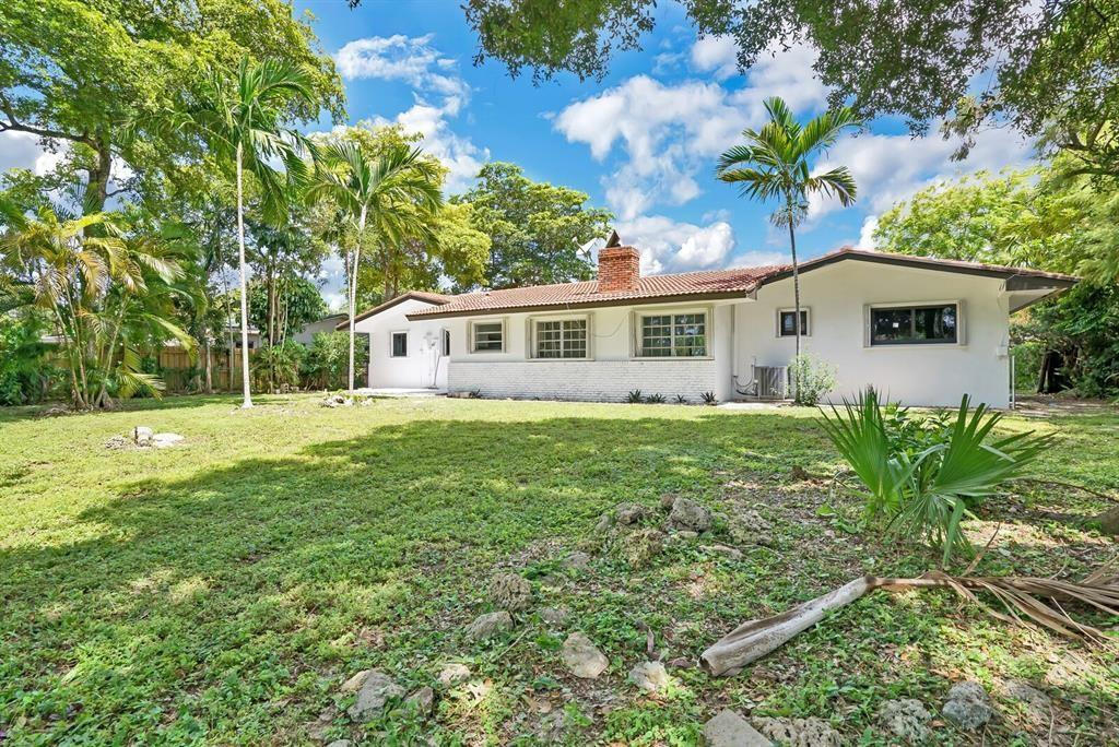 Country Club Estates - Residential