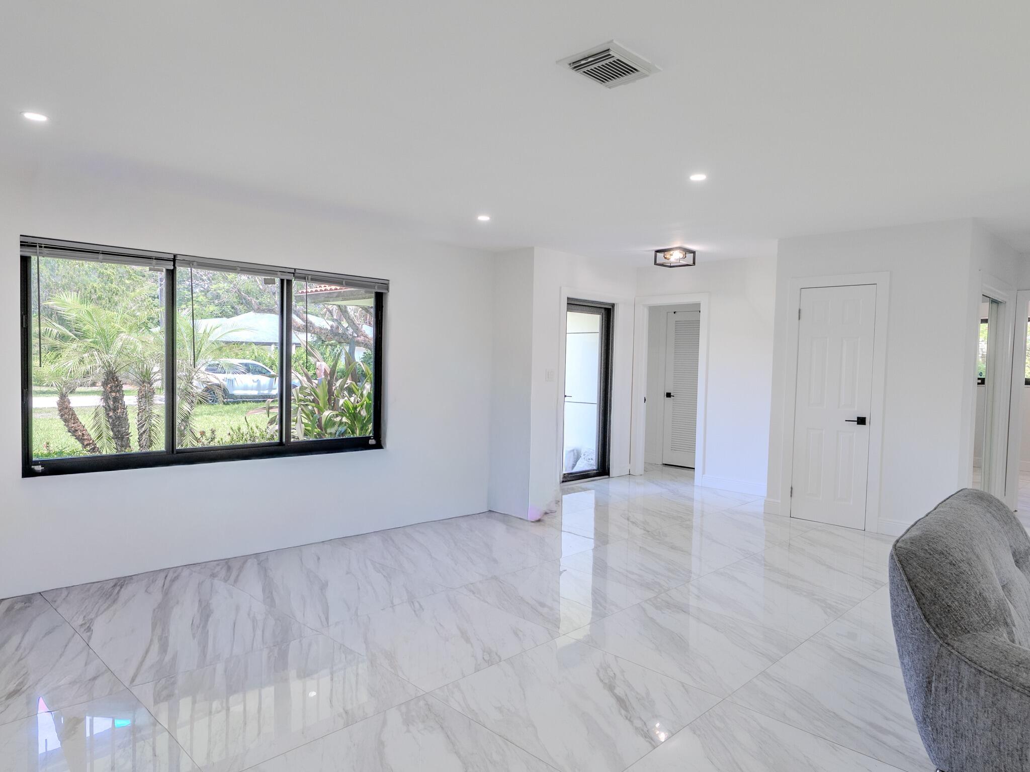 Country Club Estates - Residential