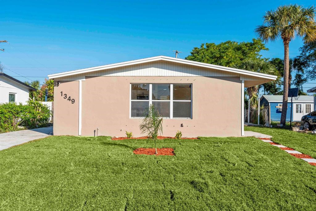 Photo of 1349 9th Street, West Palm Beach, FL 33401 (MLS # R11150063)