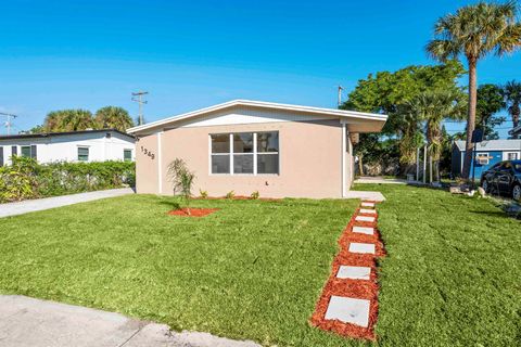 1349 9th Street West Palm Beach FL 33401