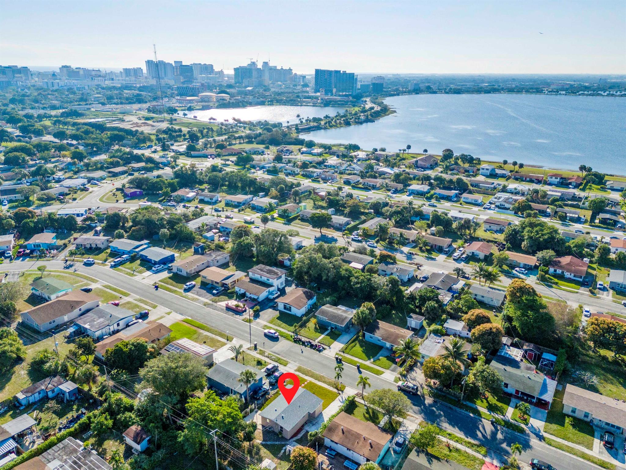 ROOSEVELT ESTATES - Residential