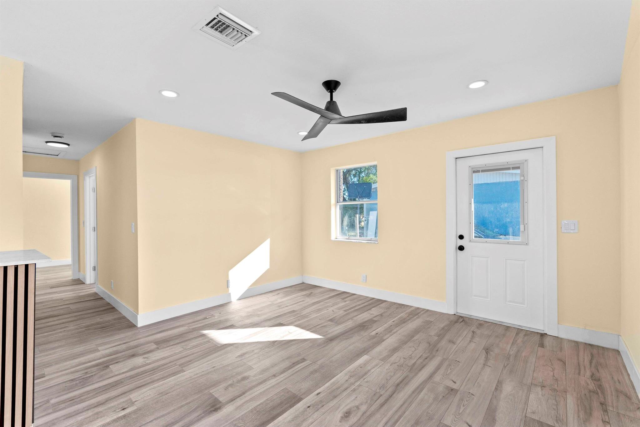 ROOSEVELT ESTATES - Residential