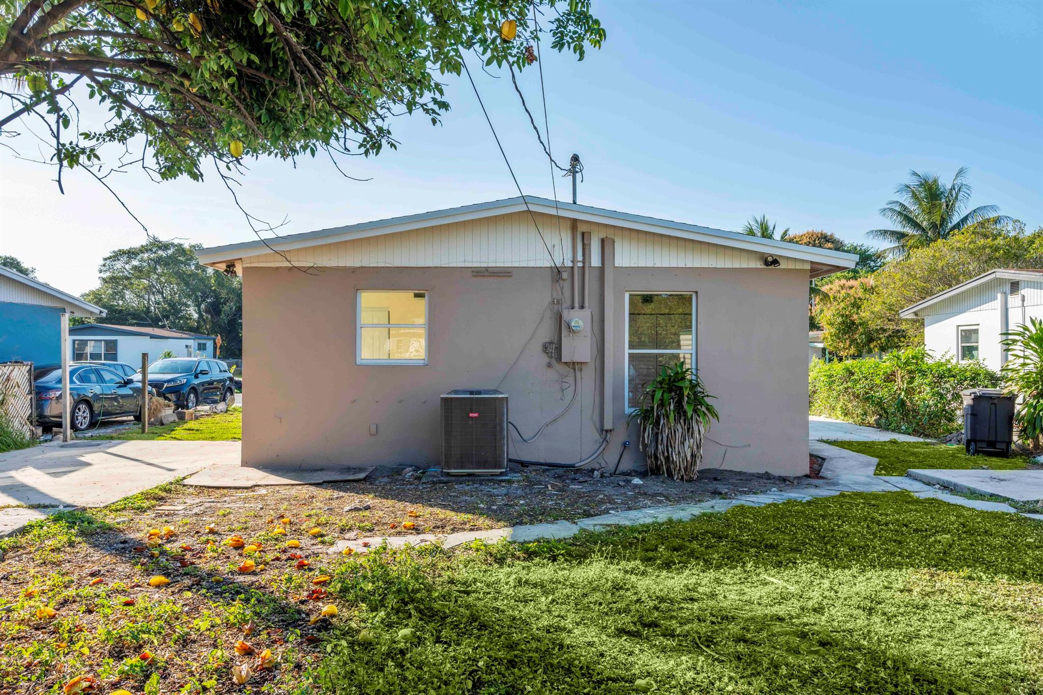 ROOSEVELT ESTATES - Residential