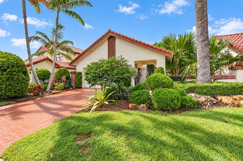 Photo of 21676 Club Villa Terrace, Boca Raton, FL 33433 (MLS # B26067658)