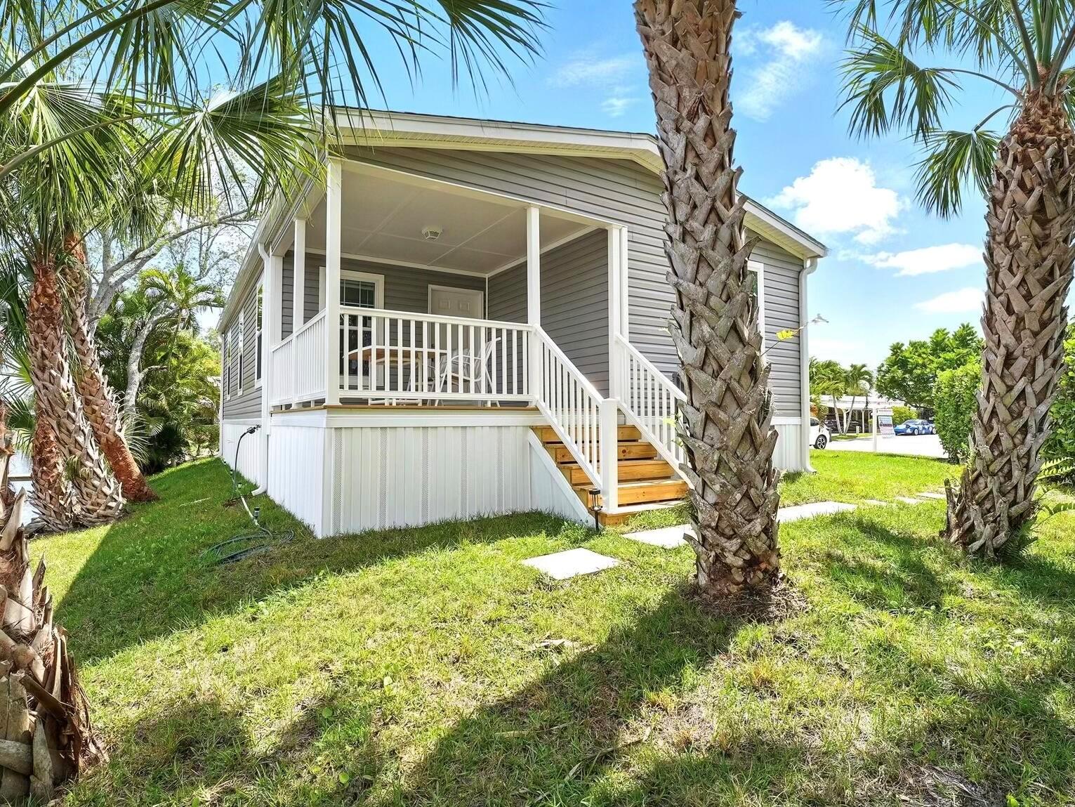 111 SE Paradise Place, Stuart, FL, 34997/$299,000 3 111 SE Paradise Place