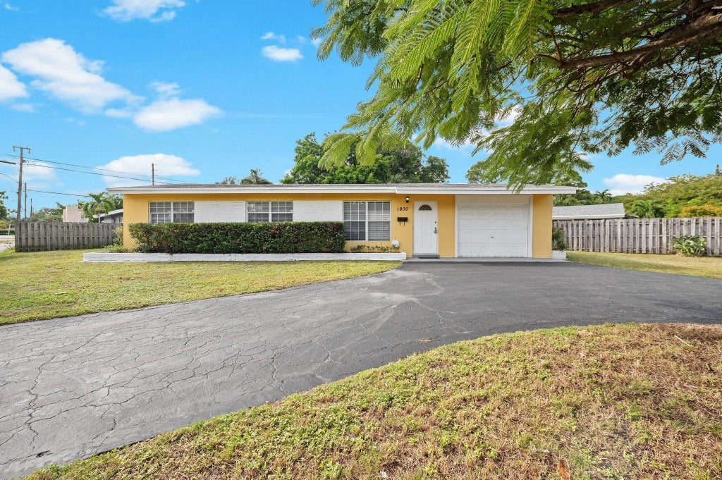 Photo of 1800 SW 10th Court, Fort Lauderdale, FL 33312 (MLS # F10473380)