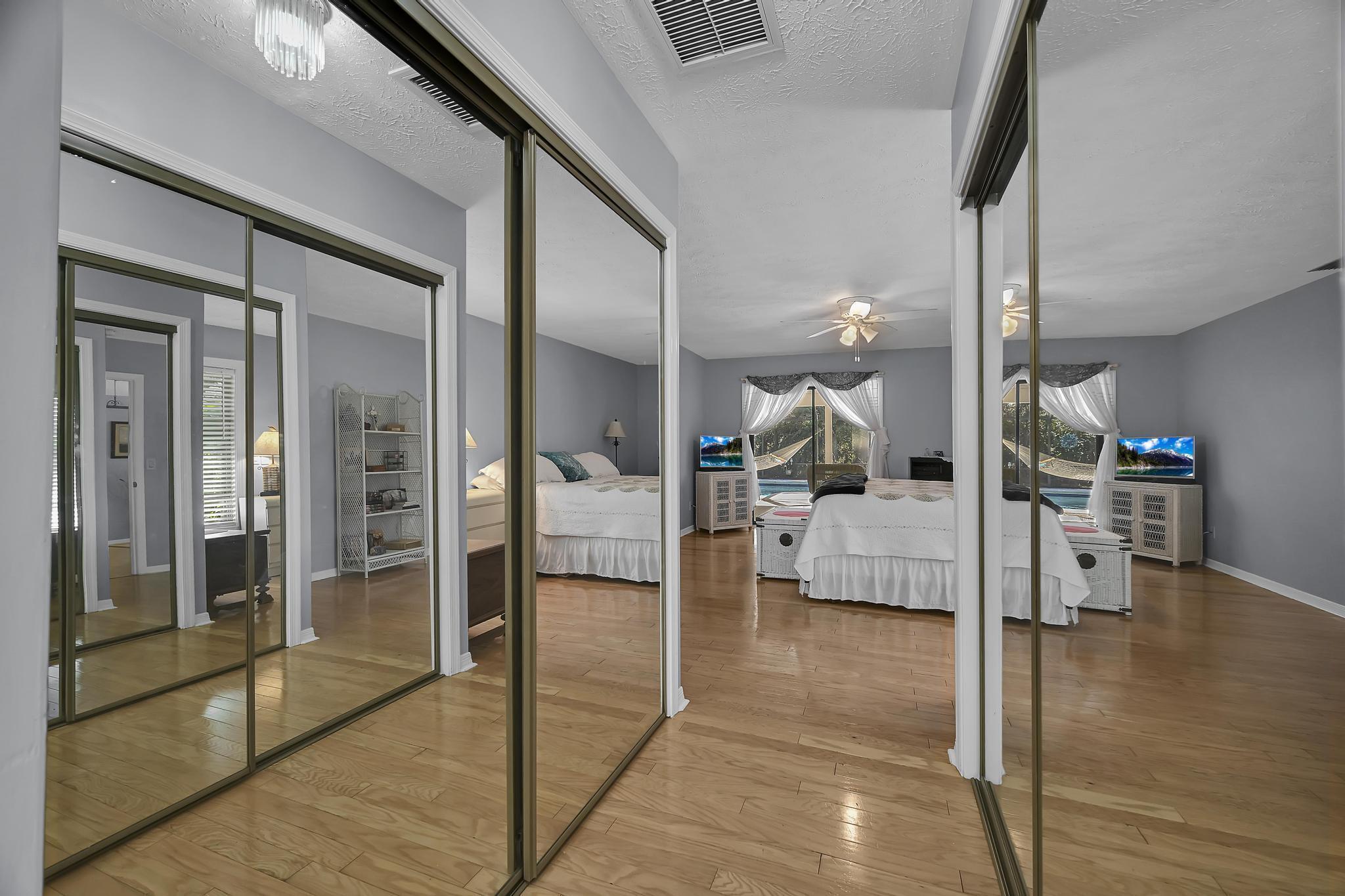 RIVER LANDING - Residential