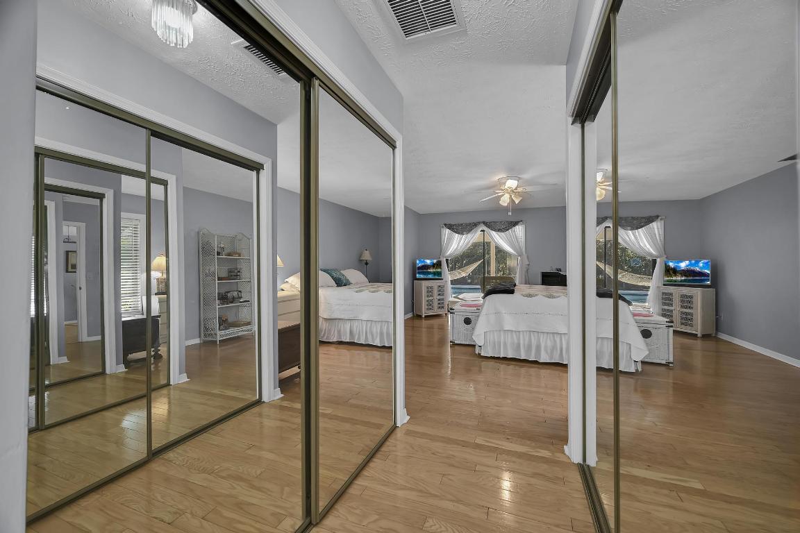 RIVER LANDING - Residential