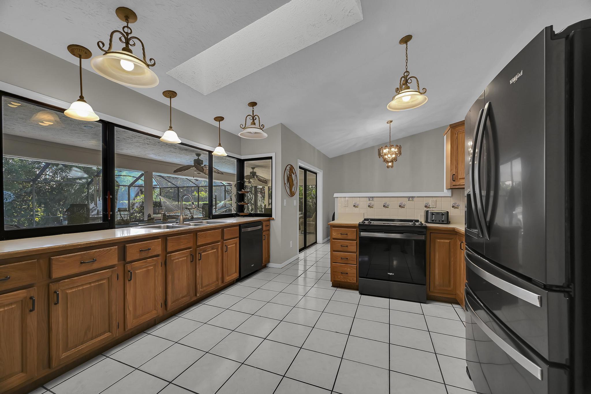 RIVER LANDING - Residential