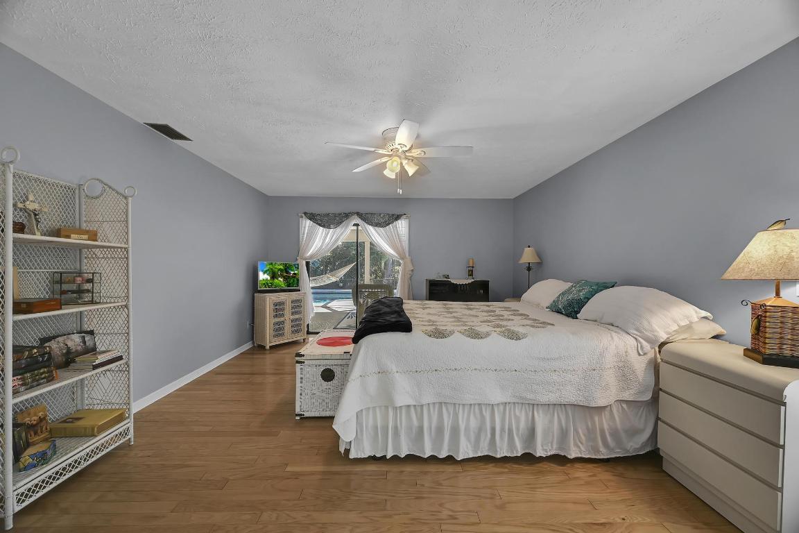 RIVER LANDING - Residential