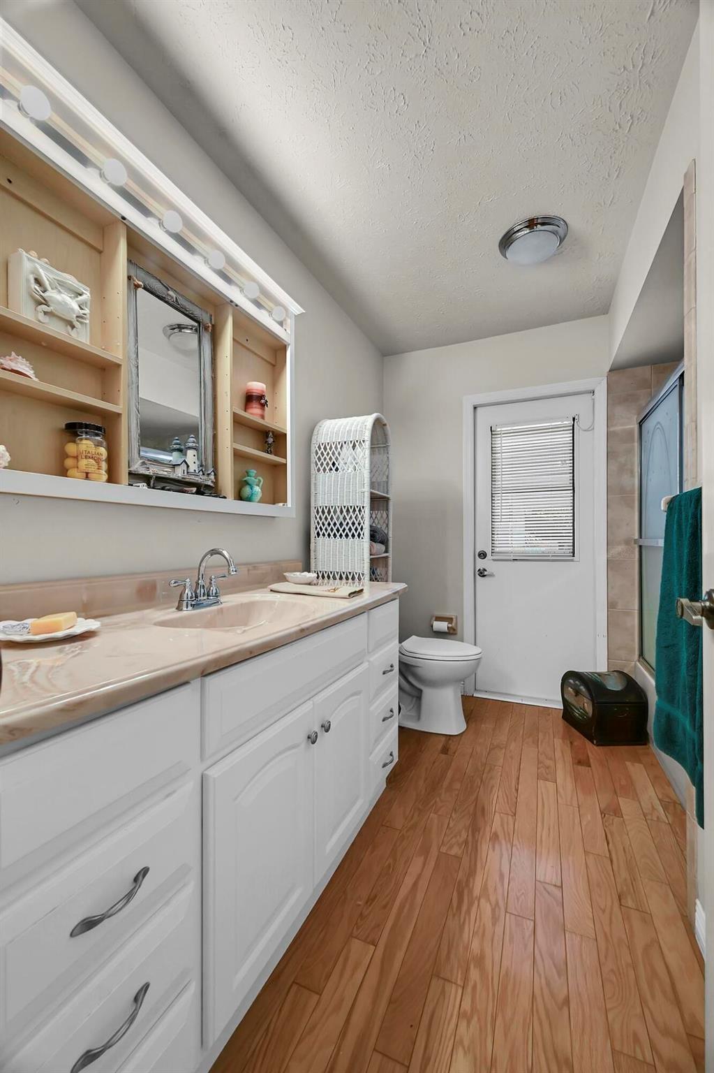 RIVER LANDING - Residential