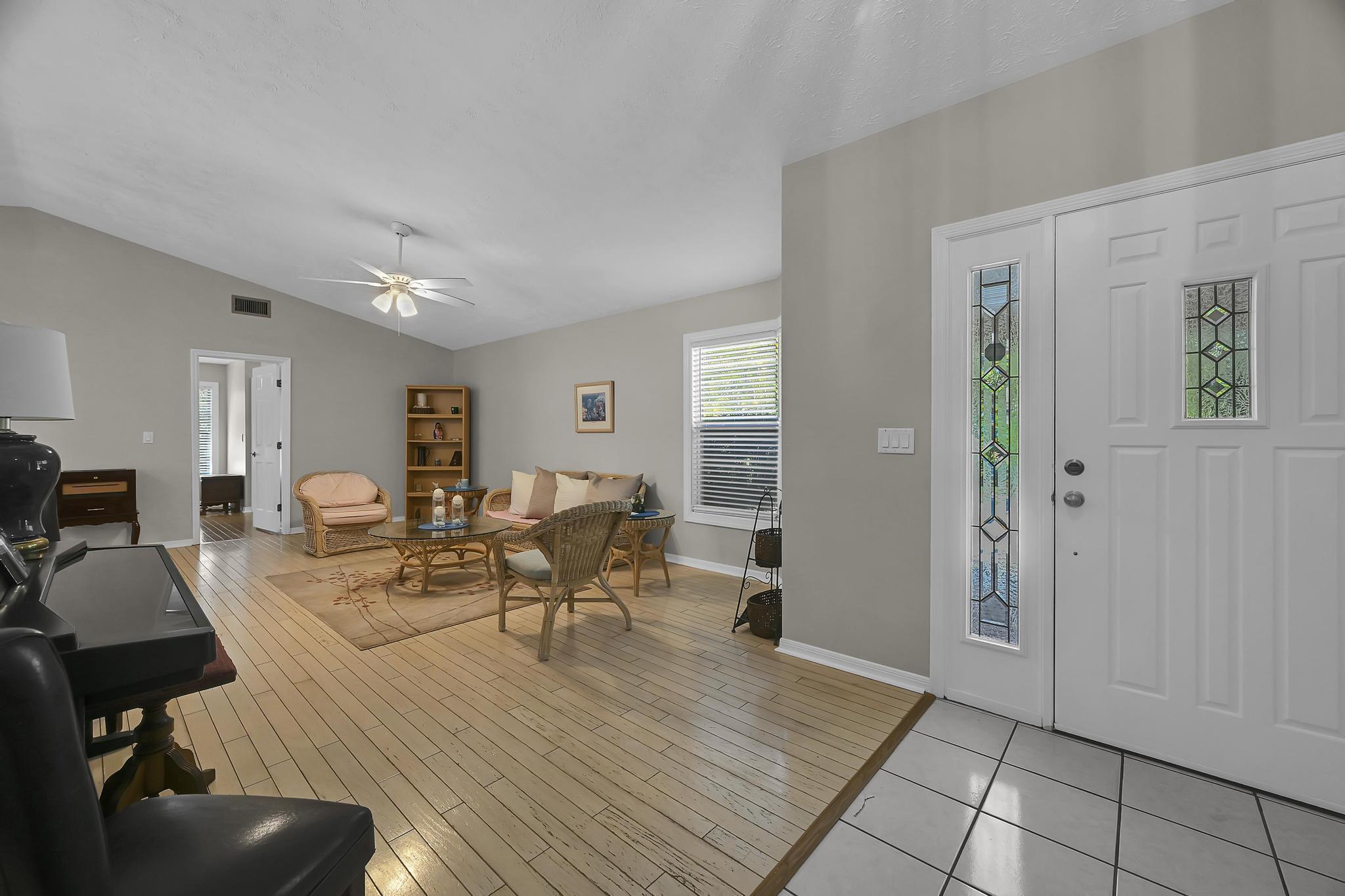 5163 SW Landing Creek Drive