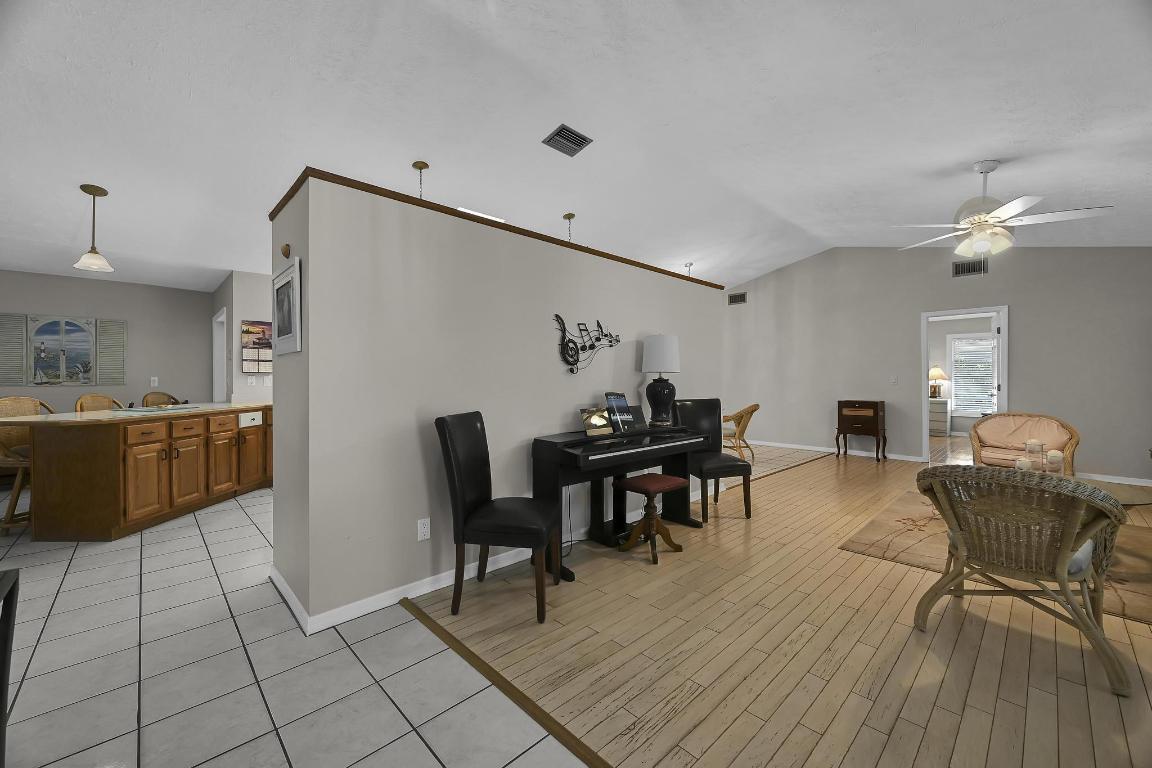 RIVER LANDING - Residential