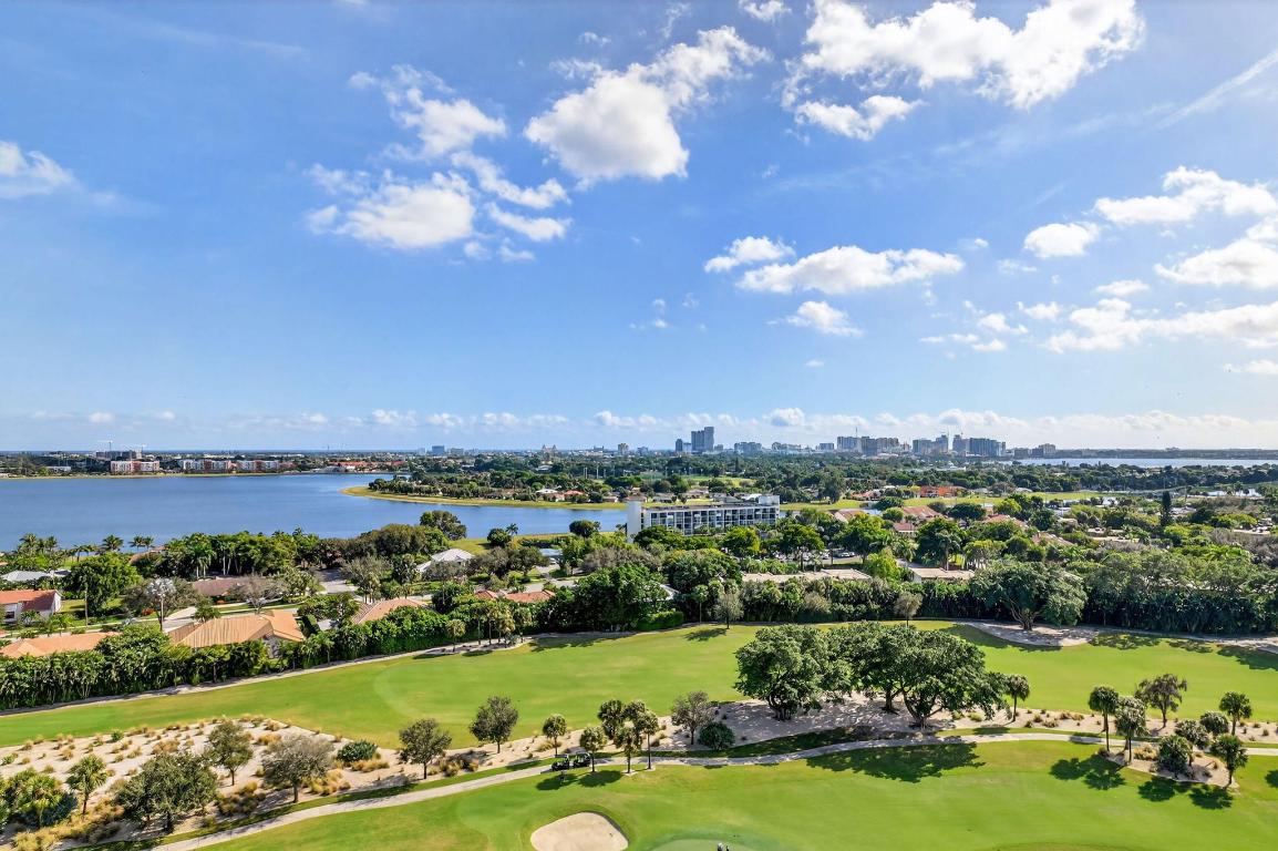 CONSULATE CONDO - Residential