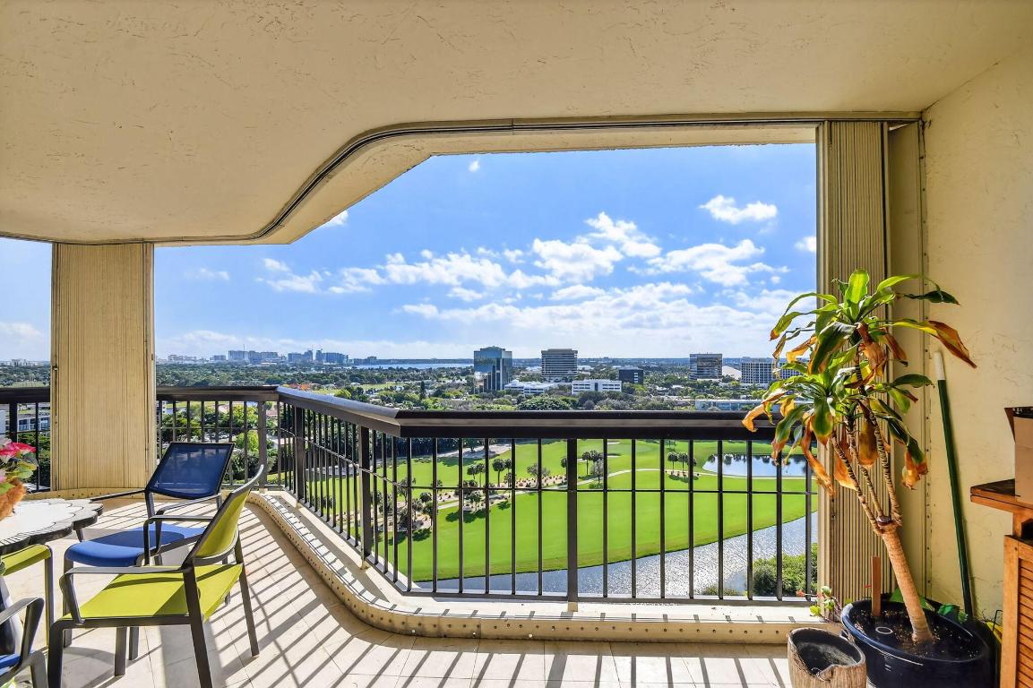 CONSULATE CONDO - Residential