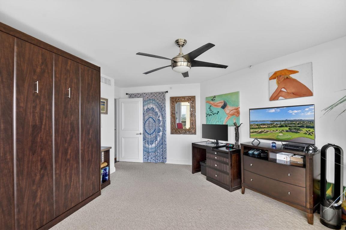 CONSULATE CONDO - Residential