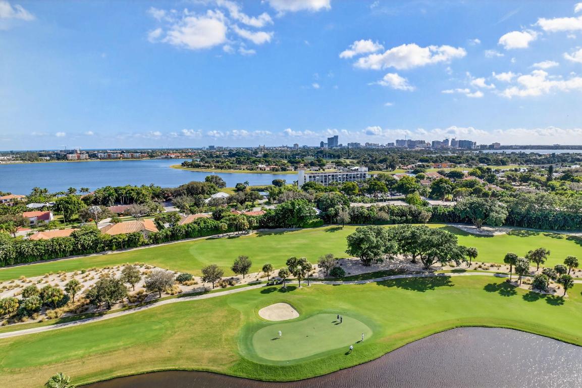 CONSULATE CONDO - Residential