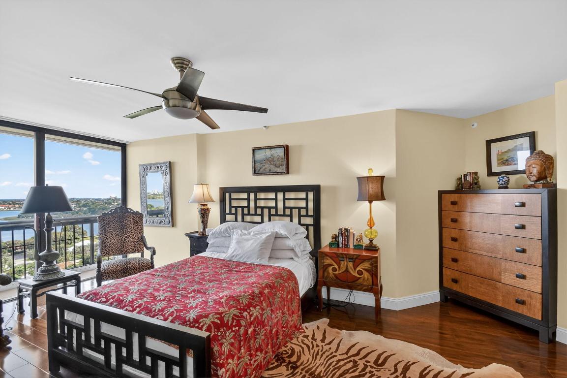 CONSULATE CONDO - Residential