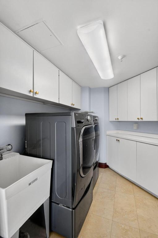 CONSULATE CONDO - Residential