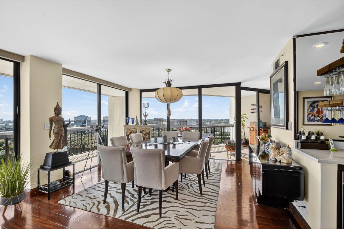 CONSULATE CONDO - Residential