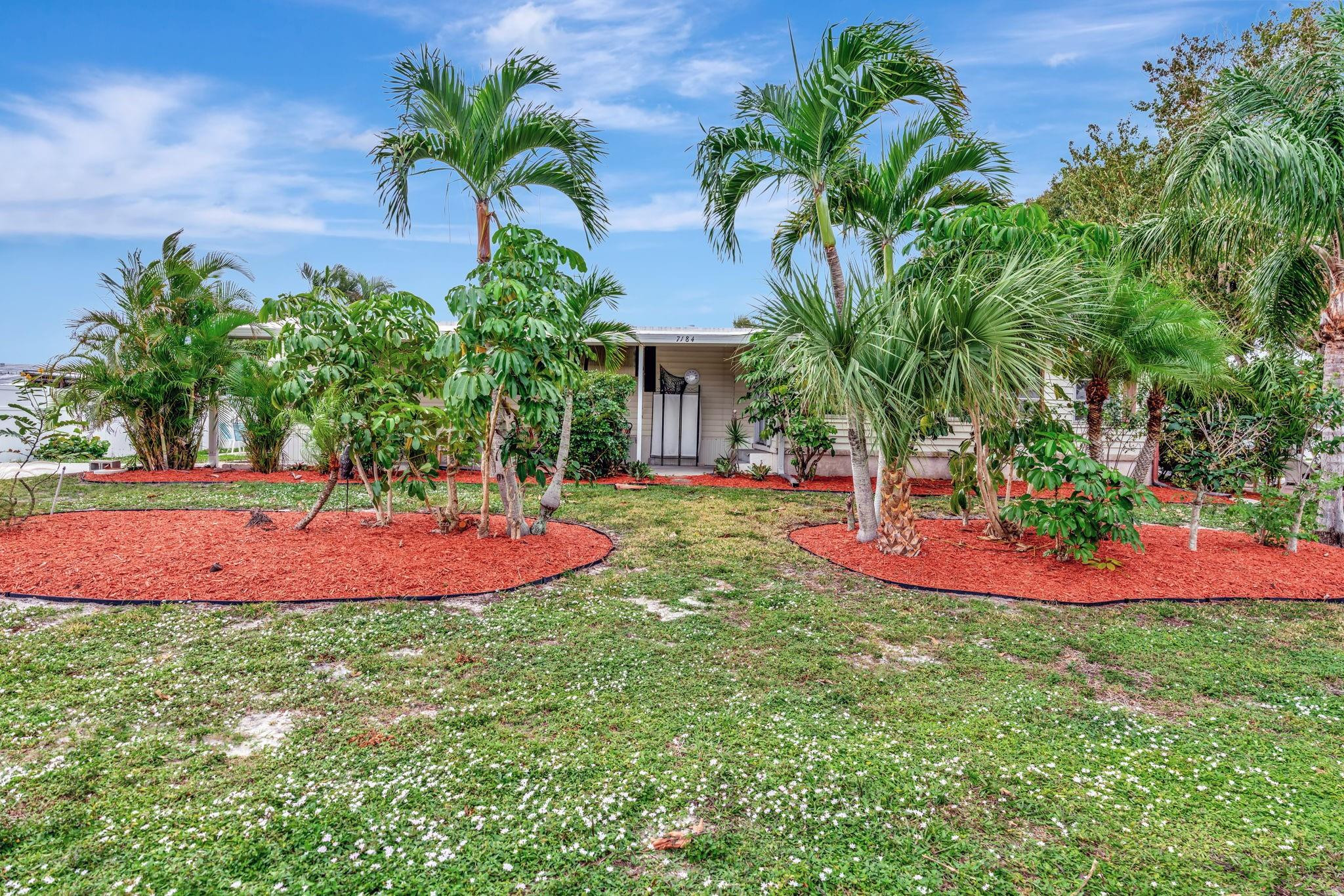 Ridgeway Mobile Home 08 - Residential