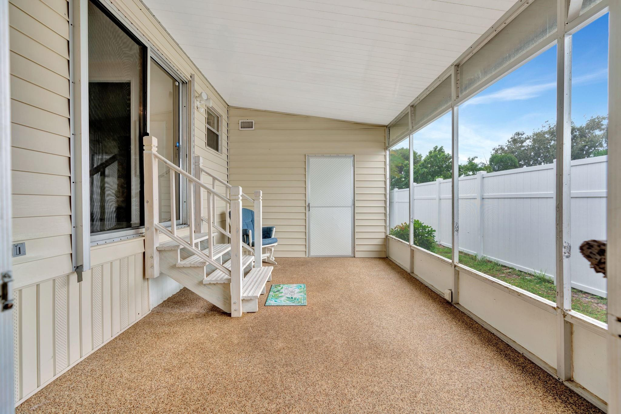 7184 SE Redbird Circle