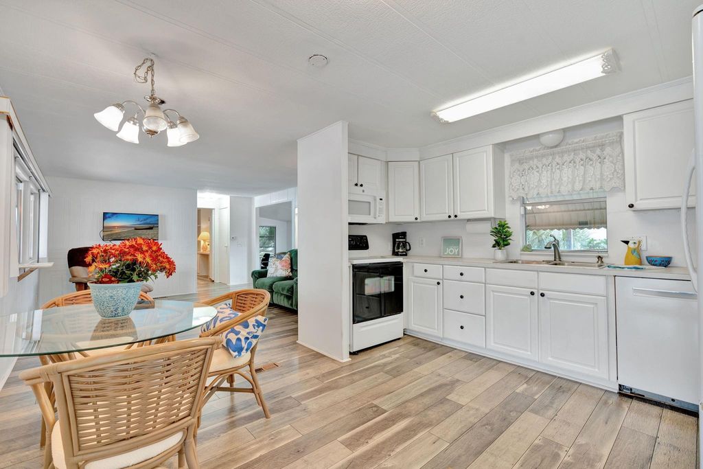 Photo of 7184 SE Redbird Circle, Hobe Sound, FL 33455 (MLS # F10554918)