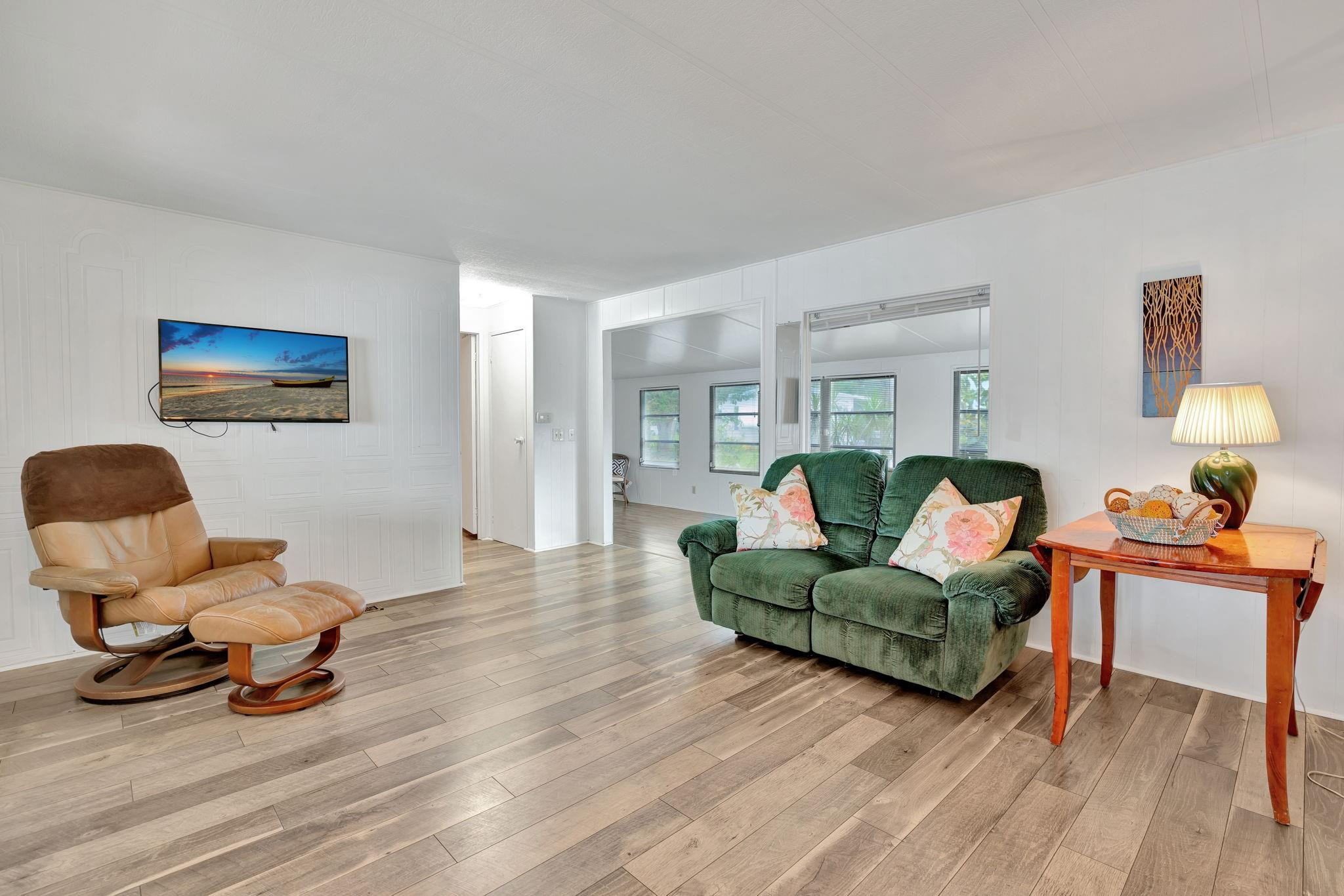 Ridgeway Mobile Home 08 - Residential