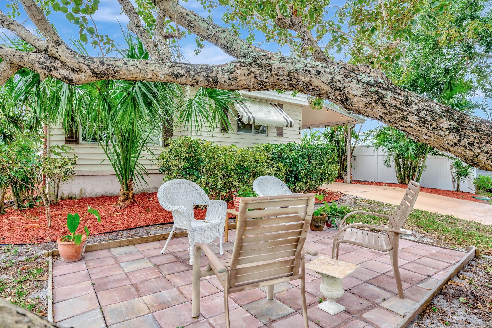 Ridgeway Mobile Home 08 - Residential