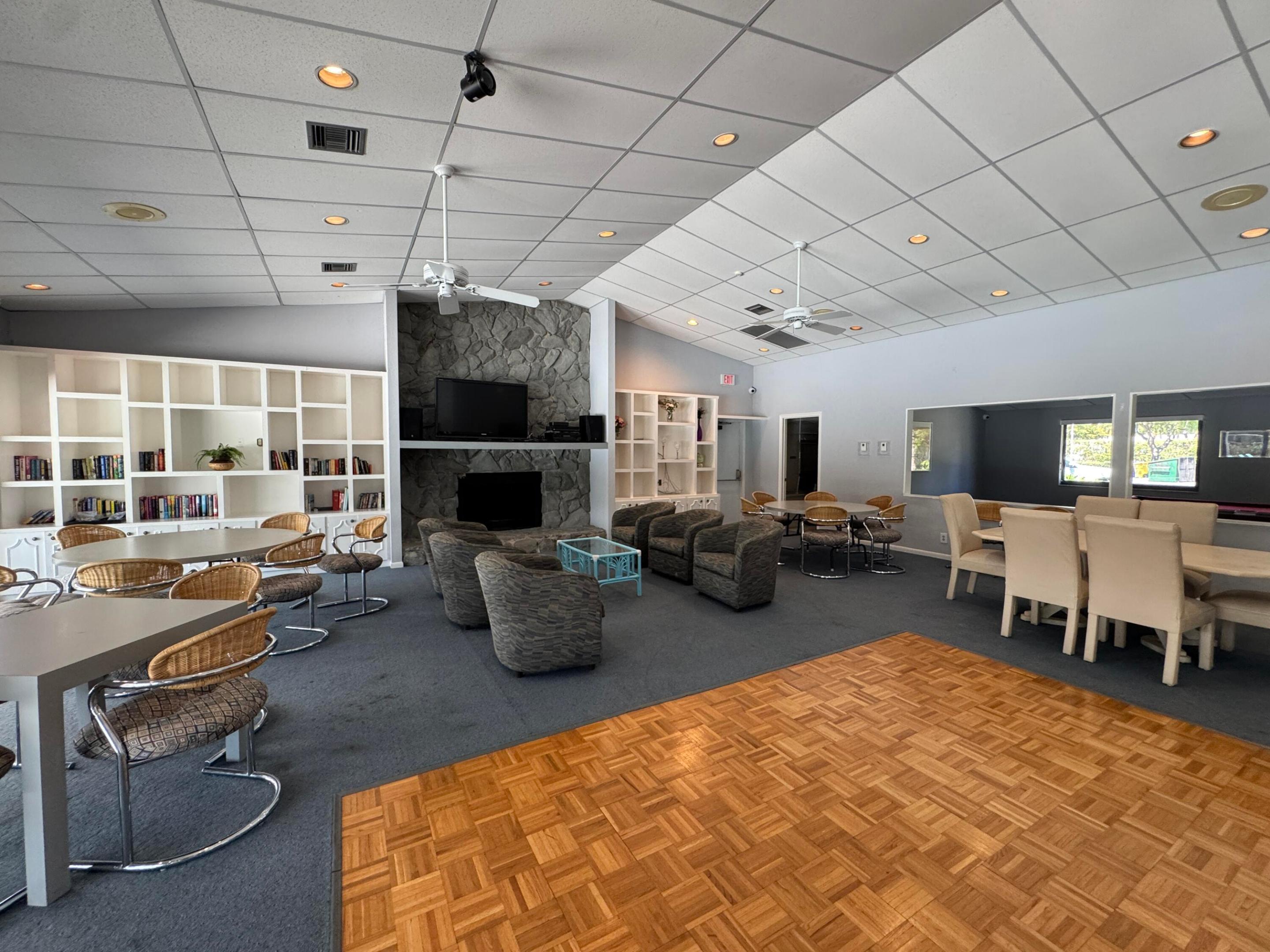 Lago Delray North - Residential