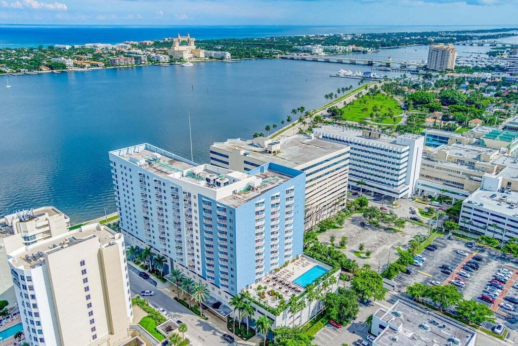 Photo of 1551 N Flagler Drive #804, West Palm Beach, FL 33401 (MLS # B26060140)
