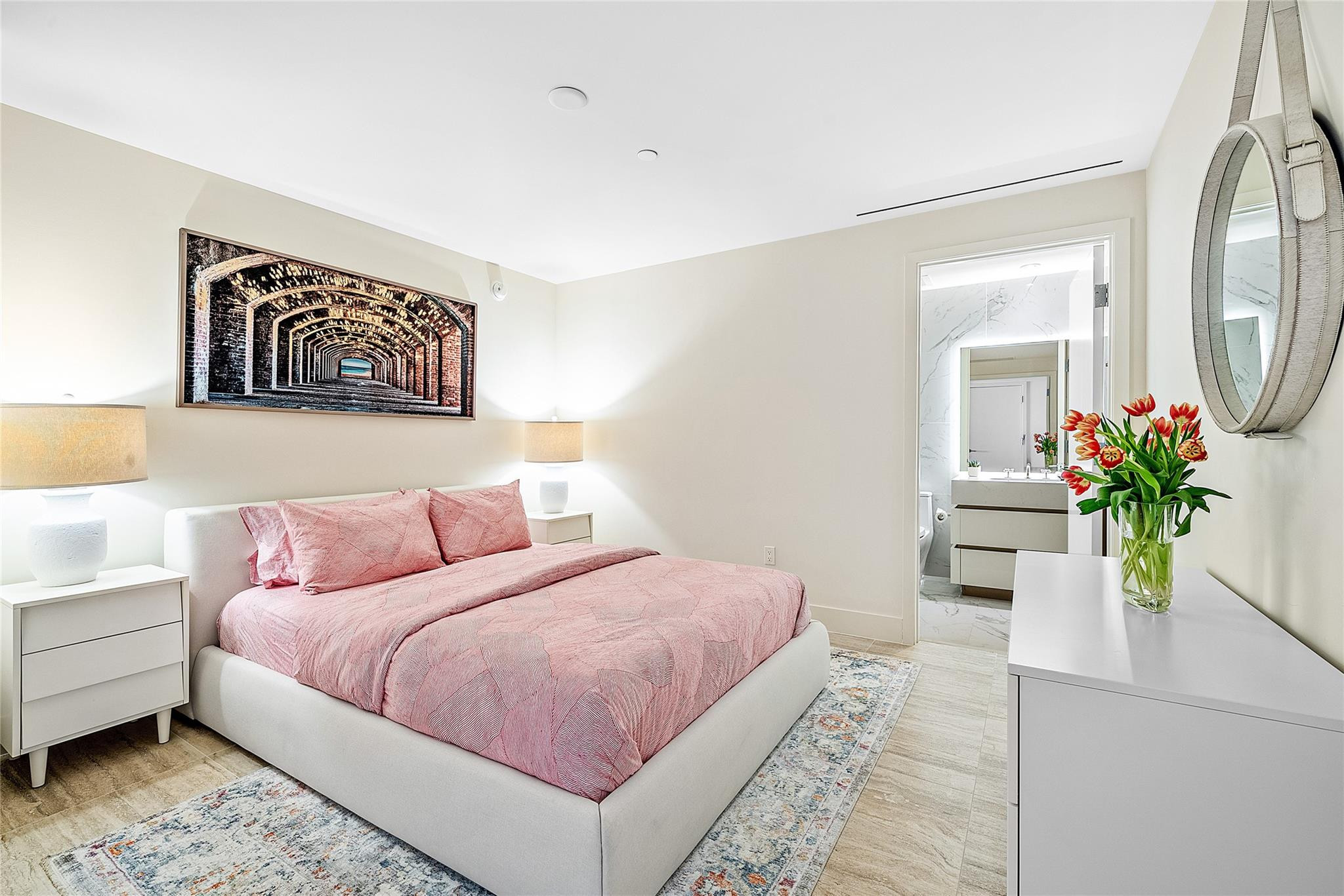 Four Seasons - Residential