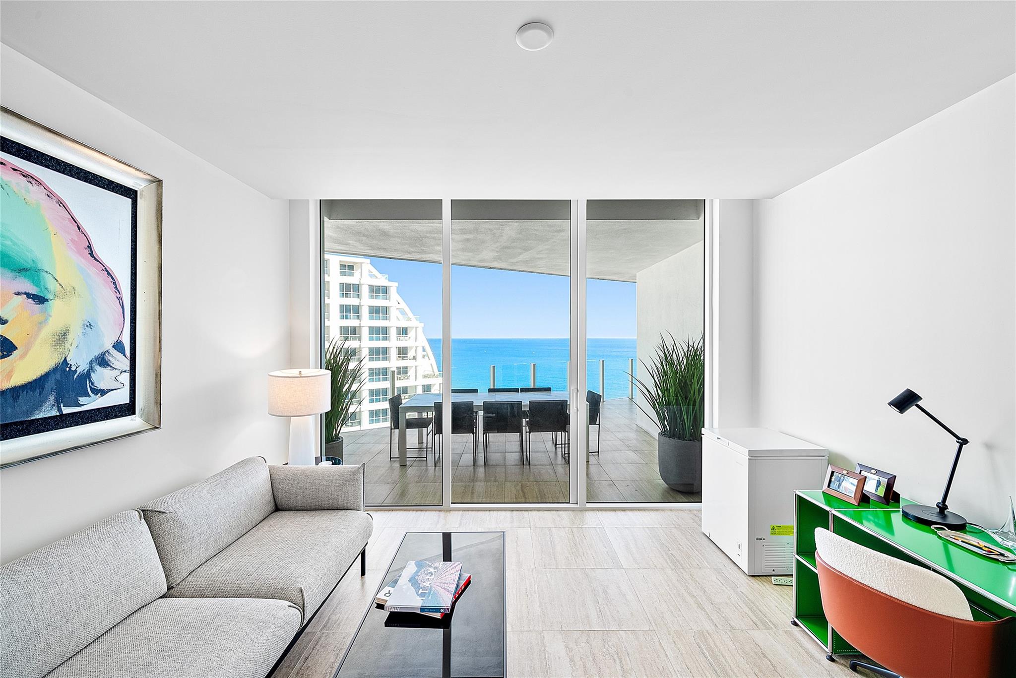 Four Seasons - Residential