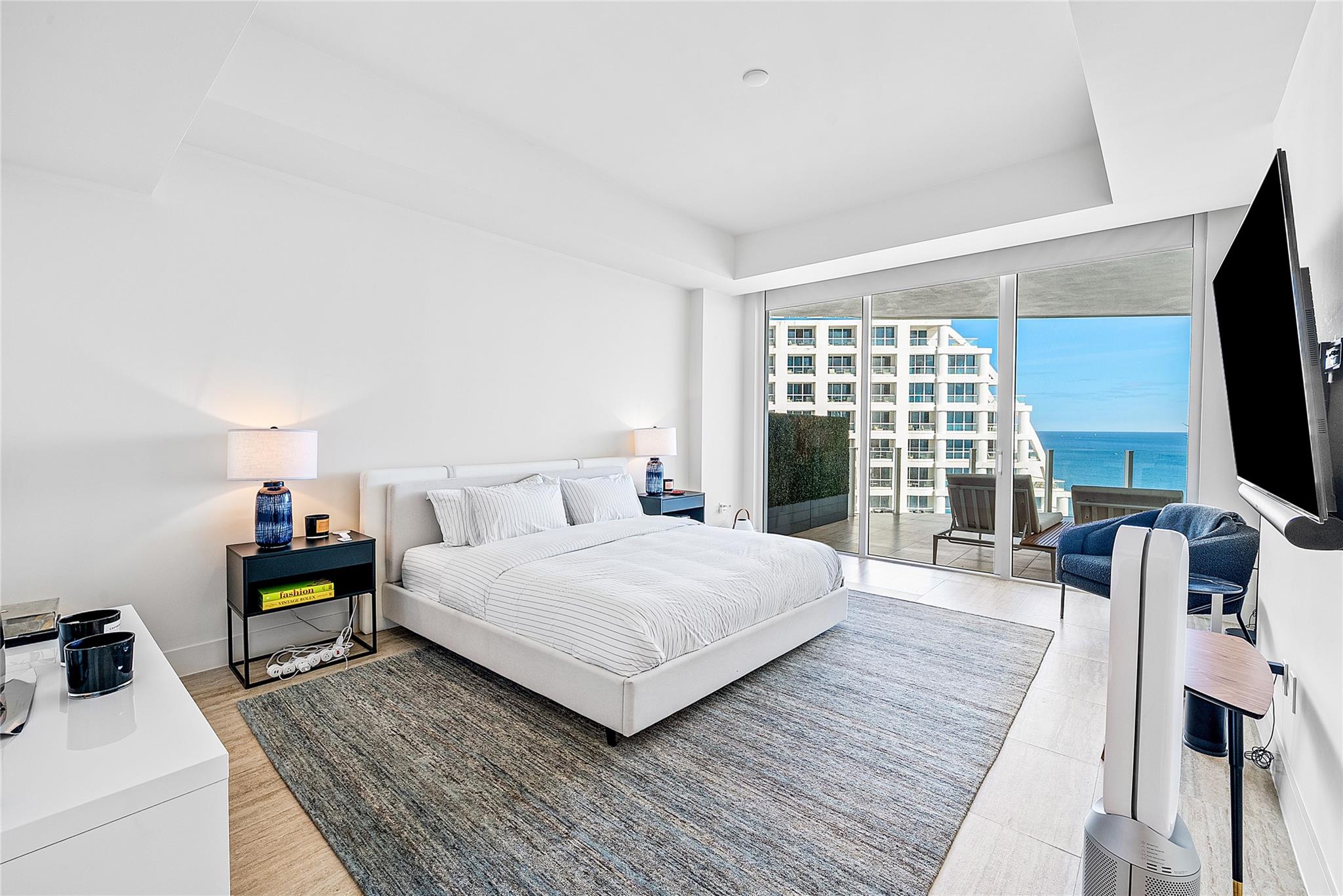 Four Seasons - Residential