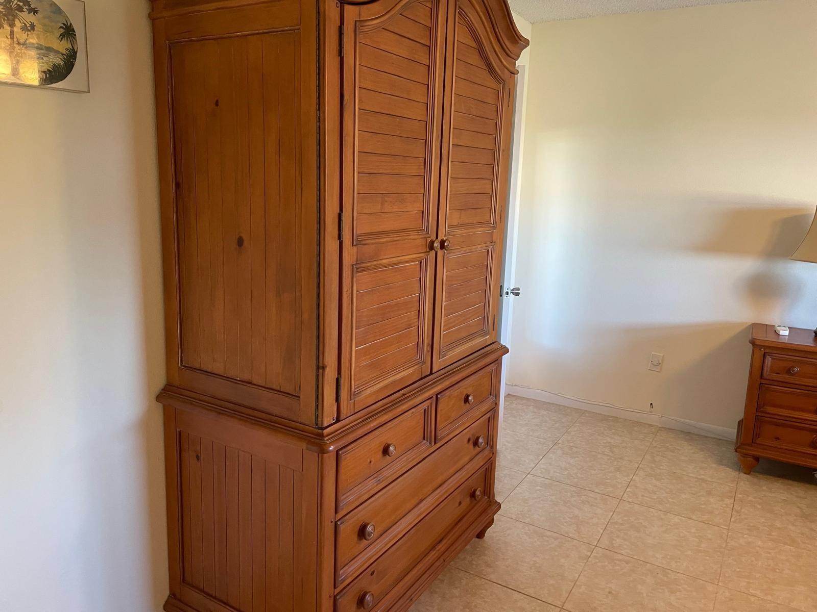 Village Royale - Residential