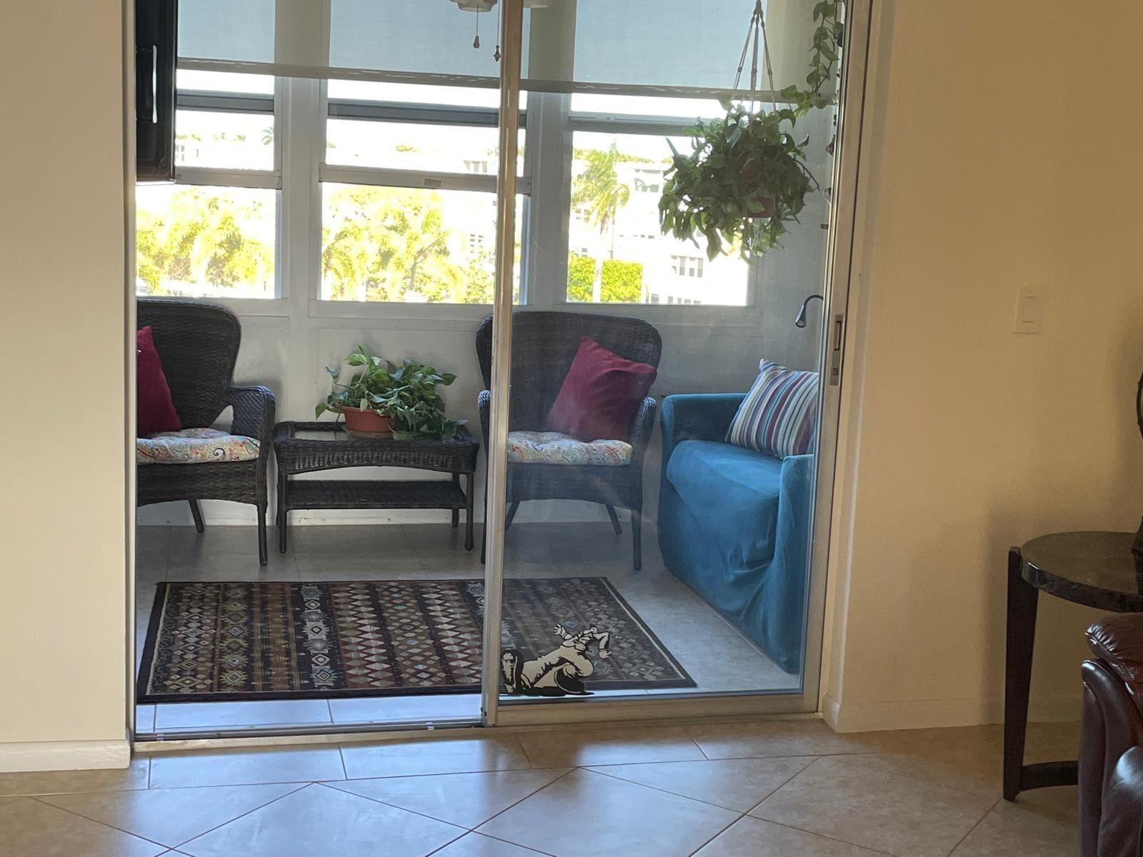 Village Royale - Residential