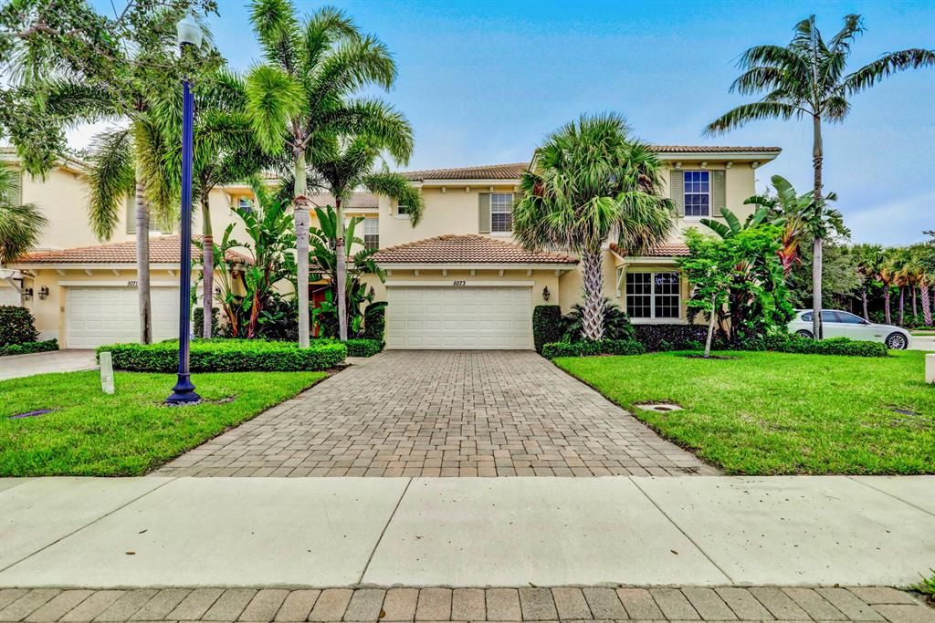 Photo of 5073 Dulce Court, Palm Beach Gardens, FL 33418 (MLS # R10727877)