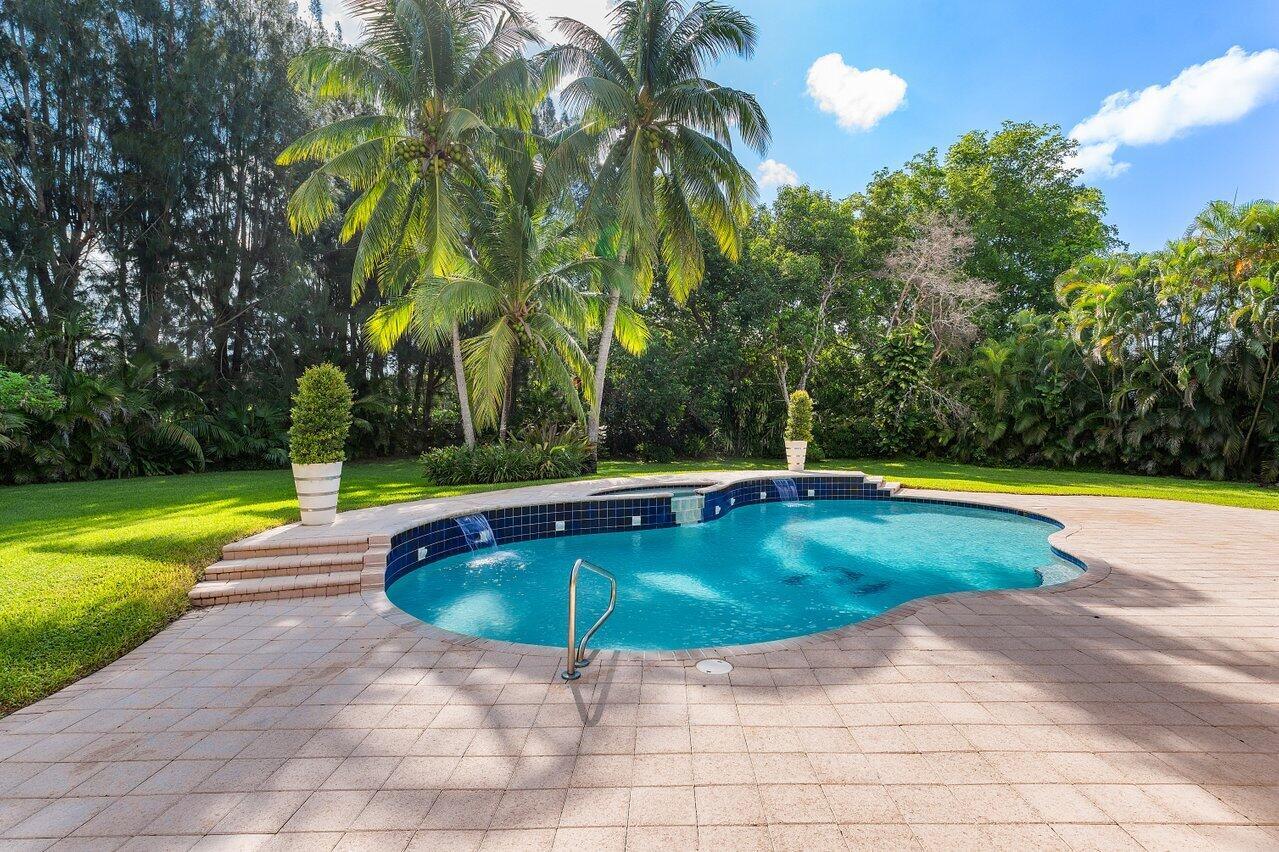 FOXE CHASE - Residential Lease